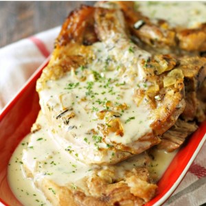 Crockpot-Pork-Chops-with-Creamy-Herb-Sauce-2